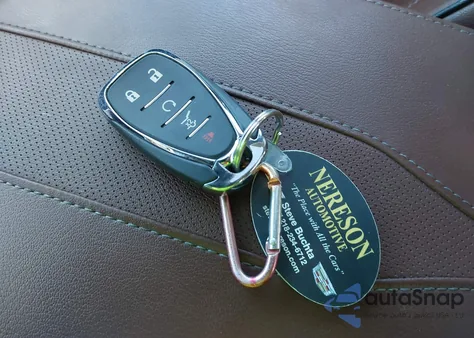 2018 Chevrolet Traverse High Country from USA, damaged, VIN 1GNEVKKW4JJ116390